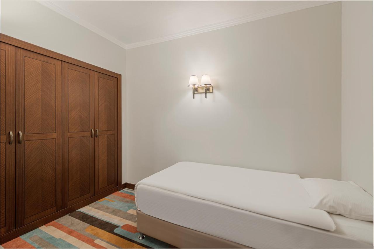Megasaray Westbeach Antalya Luaran gambar A bedroom